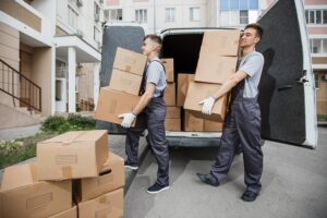 Read more about the article 8 things to look for in a moving company