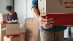 Read more about the article Is it better to rent moving boxes or buy your own?