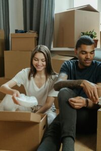 Read more about the article Making Your New House Feel Like Home: Tips for Settling In After a Move